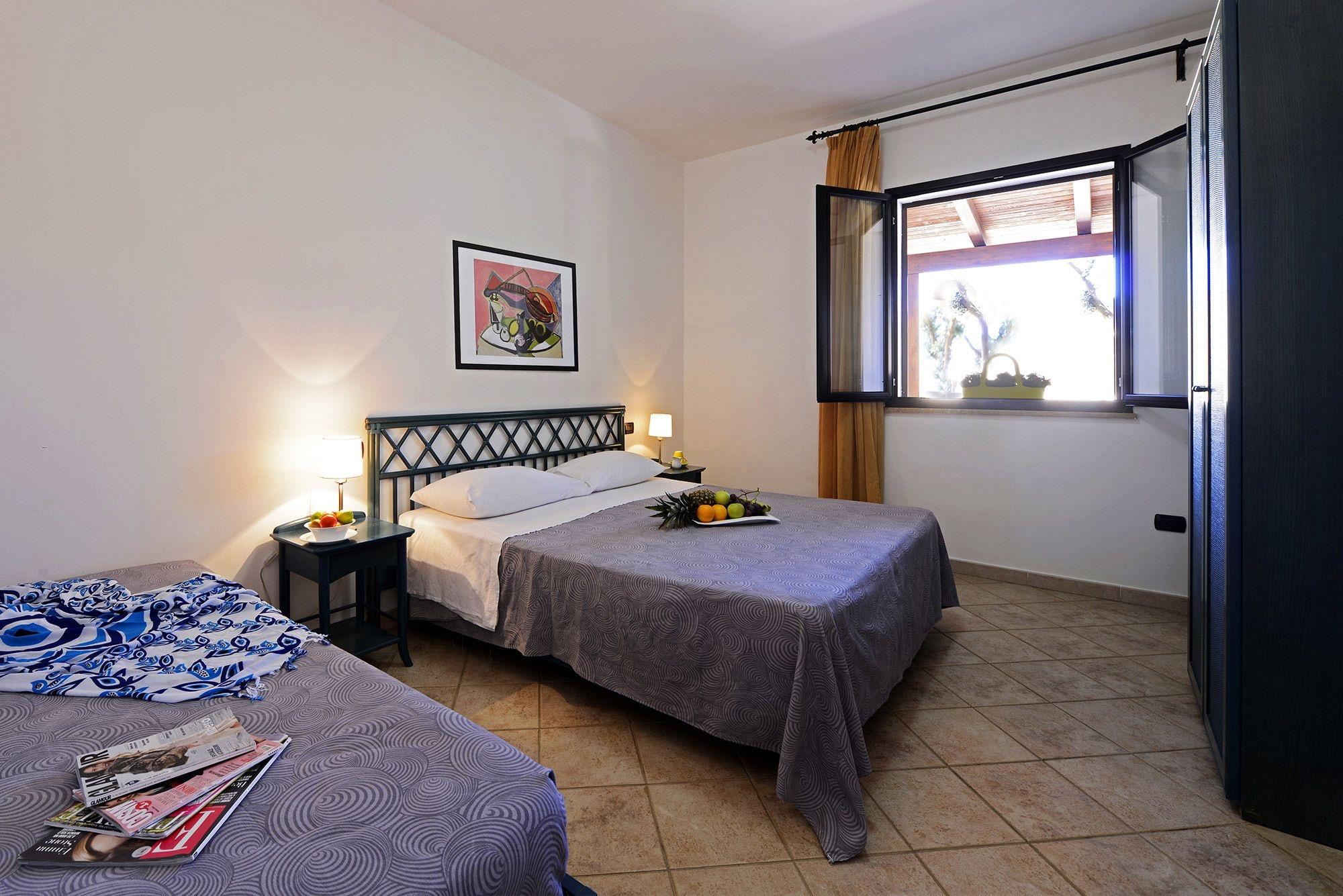 Oasis Hotel Residence Resort LMP Exterior photo